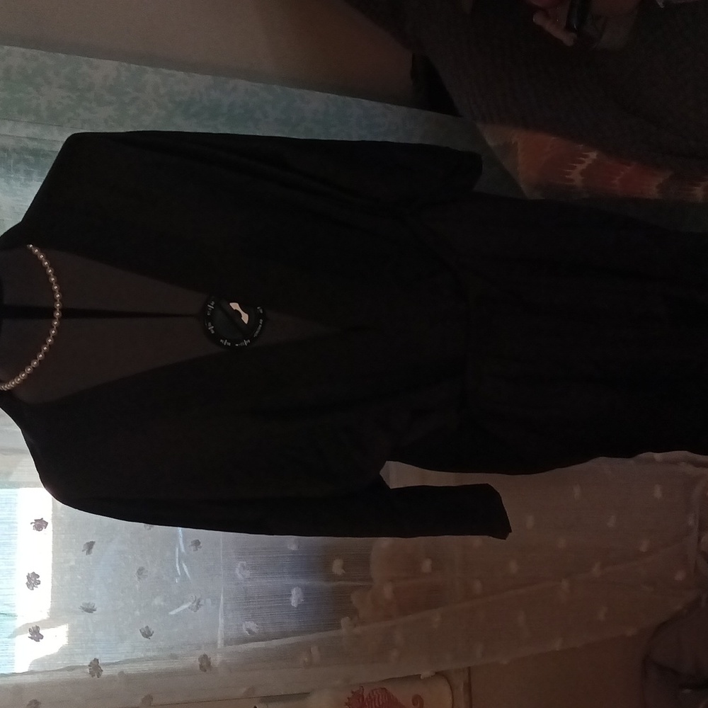 Black belted robe 🖤🖤🖤nwot